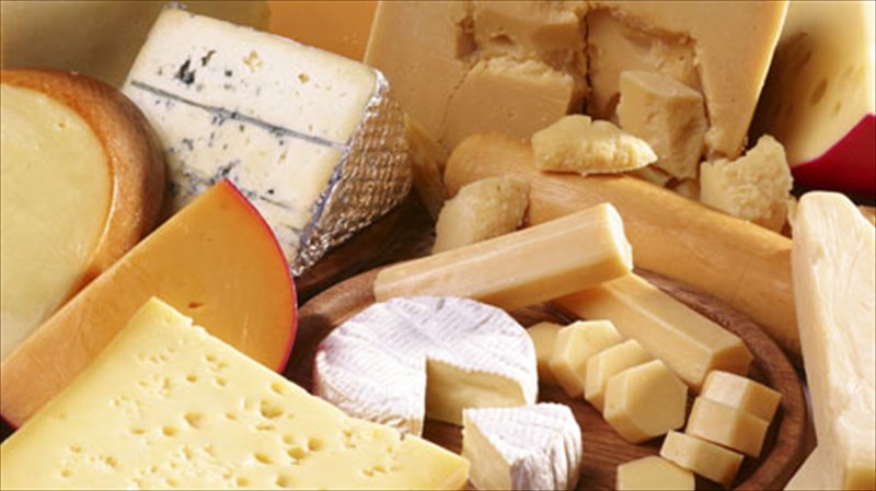 poia-einai-i-afrokrema-ton-turion-afrokrema-ton-turion