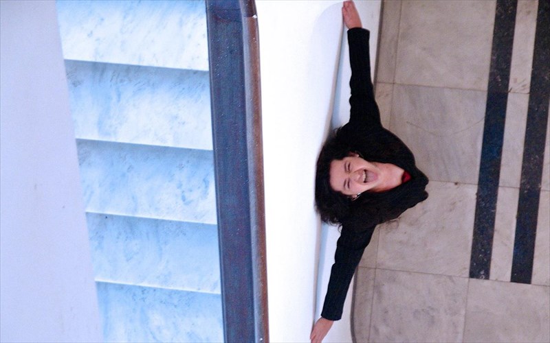 to-astiko-rok-i-tzaz-kai-i-mousiki-paradosi-pantreuontai-sto-six-dogs-mousiki-paradosi-pantreuontai-sto-six-dogs