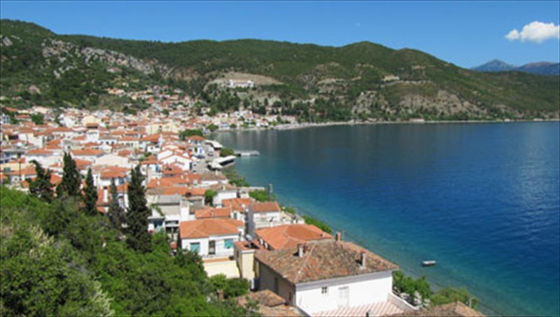 fthinoporini-bolta-sti-grafiki-limni-euboias