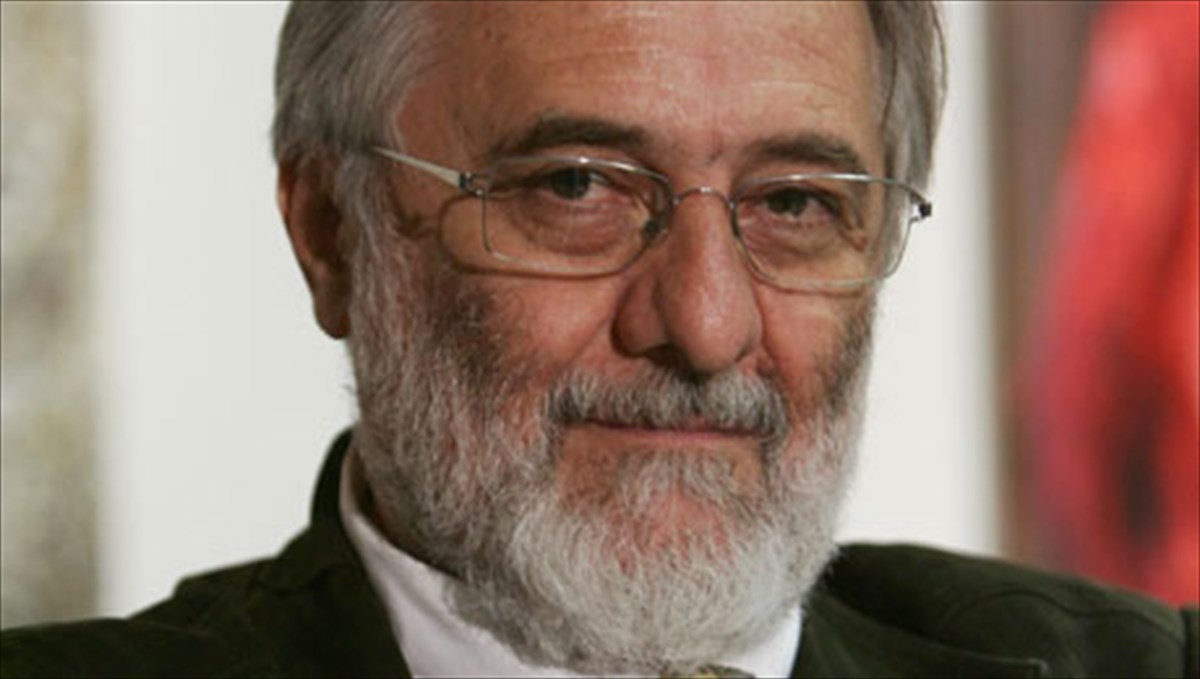 i-katrin-nteneb-kai-o-sempastian-kox-sti-nea-tainia-tou-gianni-smaragdi-sempastian-kox-sti-nea-tainia-tou-gianni-smaragdi