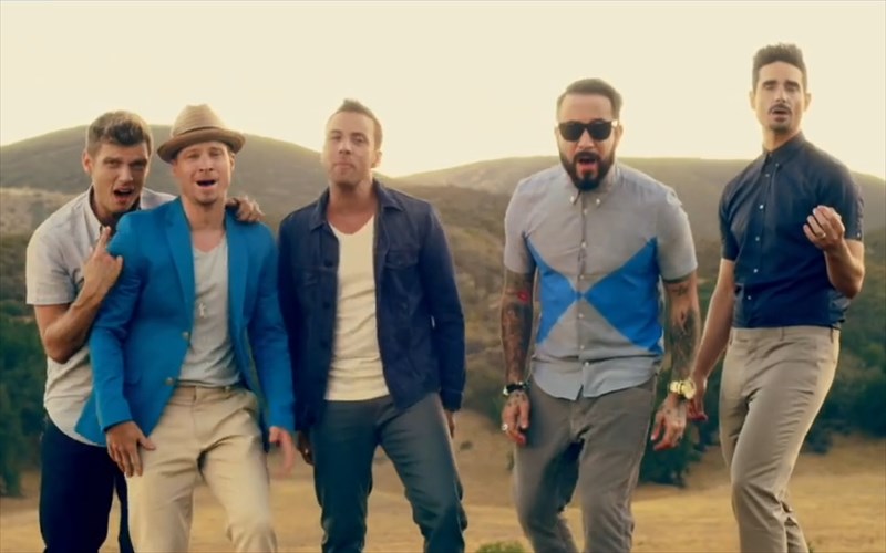 backstreet-boys-kai-spice-girls-mazi-sti-skini