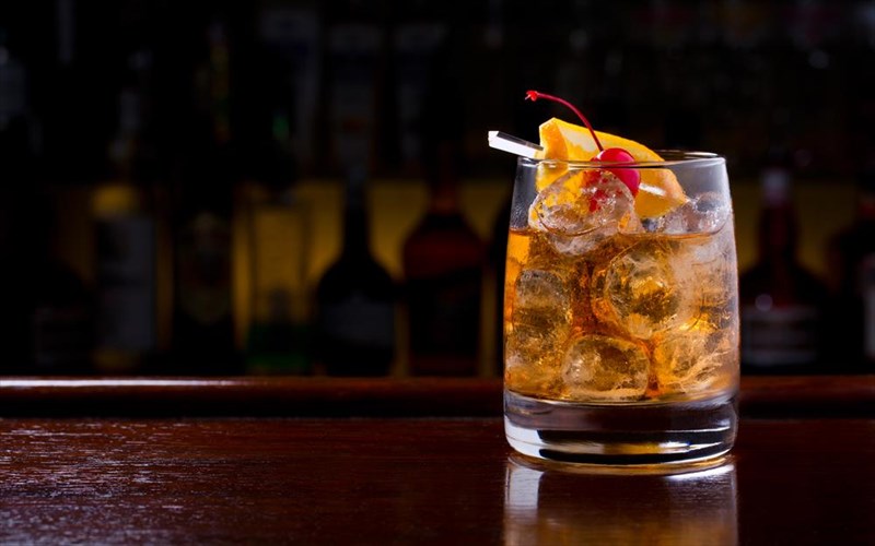 mia-ksexoristi-empeiria-whiskey-me-aroma-amerikis-sto-xalandri