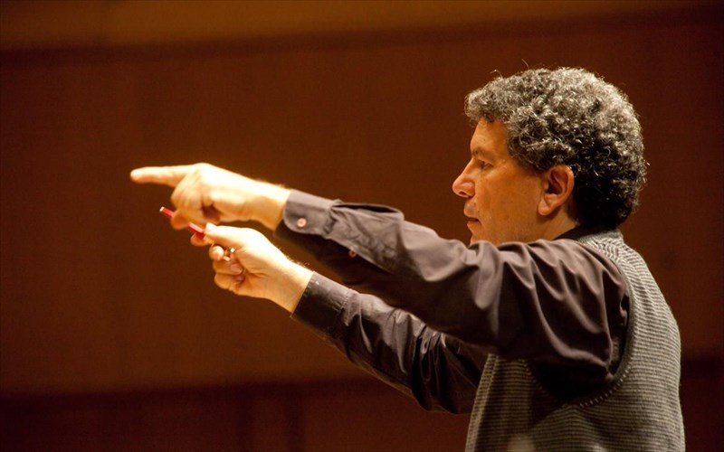 baggelis-mpountounis-i-mousiki-sumplironei-tis-ateleies-mas