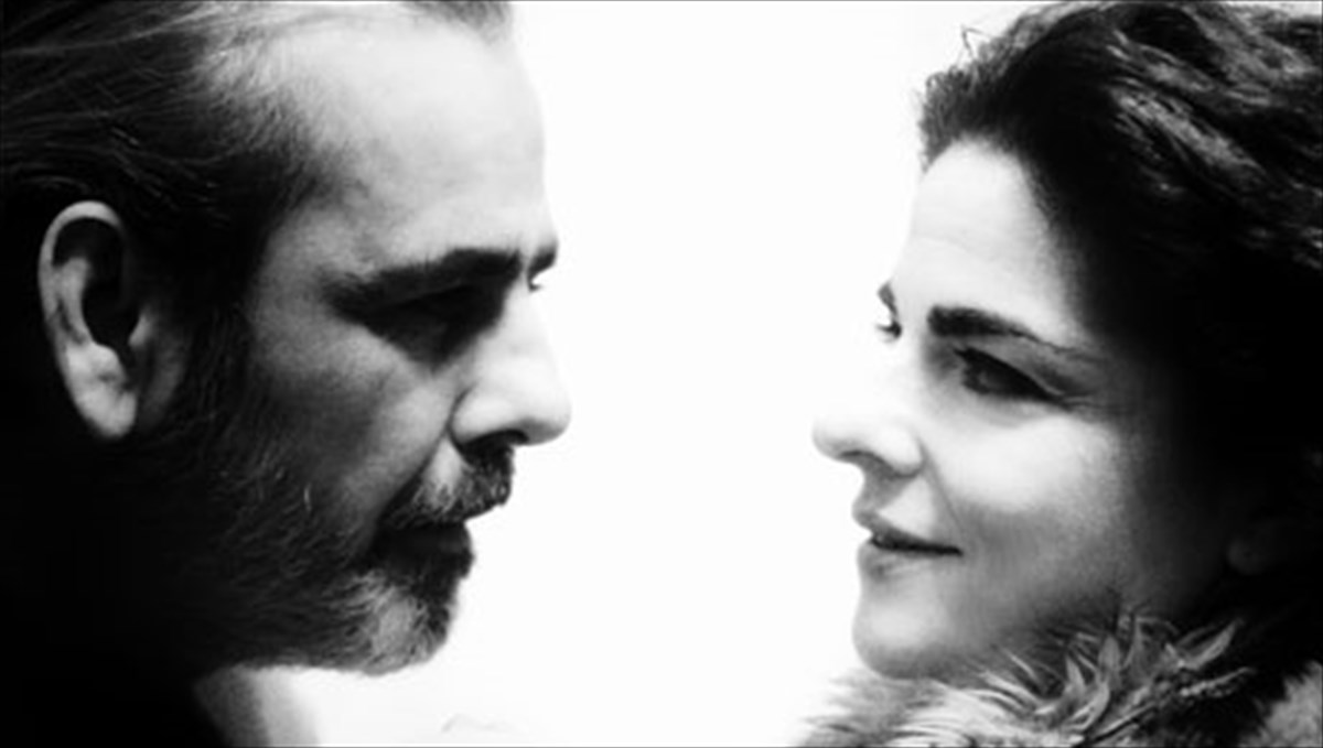 apo-skinis-psuxanalusi-me-mania-papadimitriou-kai-niko-arbaniti