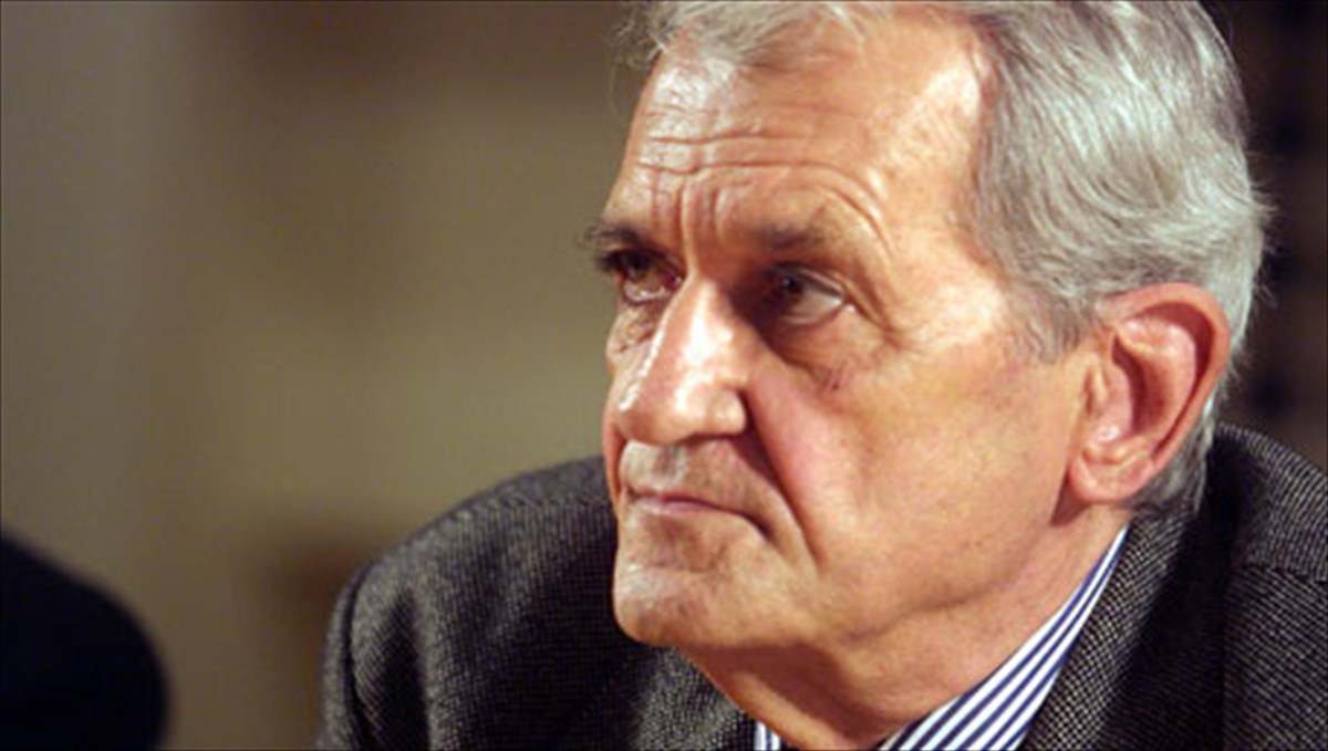 logotexniko-brabeio-me-diethni-apixisi-gia-ton-tito-patrikio