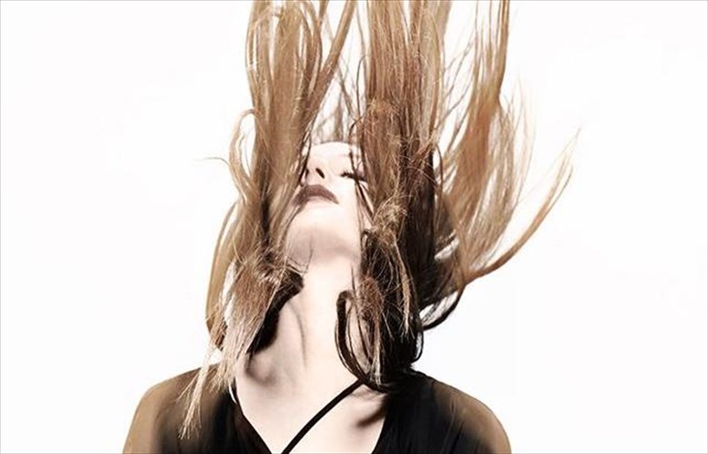 h-zola-Jesus-simera-sto-fuzz-live-music-club