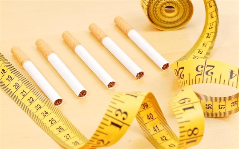 kopste-to-kapnisma-xoris-na-parete-kila-me-tis-sumboules-eidikou