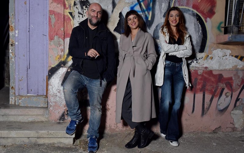 mpampis-stokas-kai-andriana-mpampali-sti-mousiki-skini-zugos-andriana-mpampali-sti-mousiki-skini-zugos