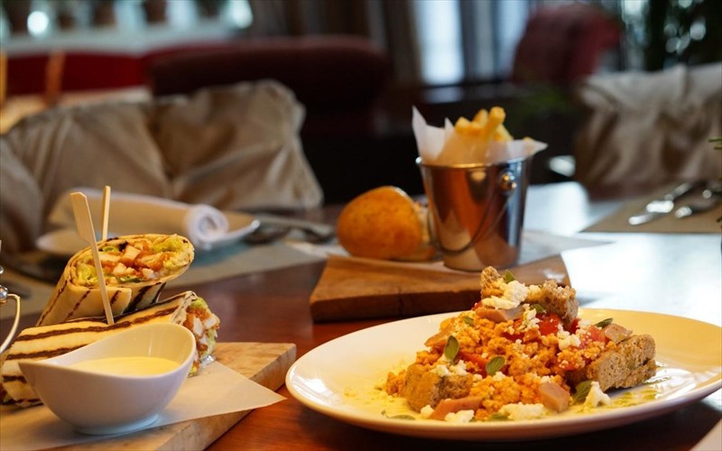 brunch-me-ananeomenes-xeimoniatikes-geuseis-mageireuetai-sto-new-taste