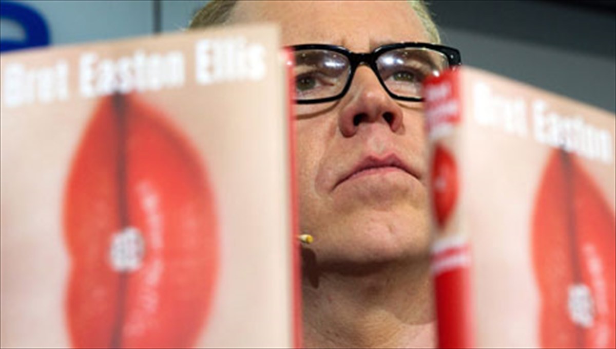 o-suggrafeas-tis-amerikanikis-psuxosis-ksanaxtupa-me-neo-nouar-muthistorima