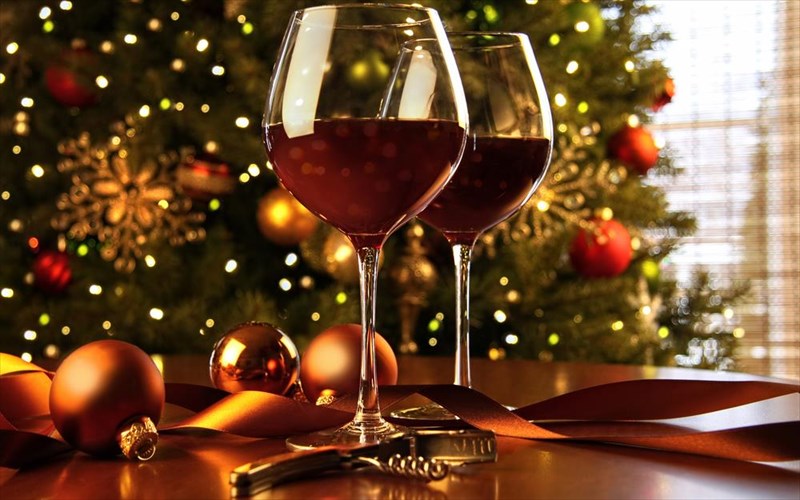 stin-ugeia-sas-me-ta-krasia-ton-xristougennon