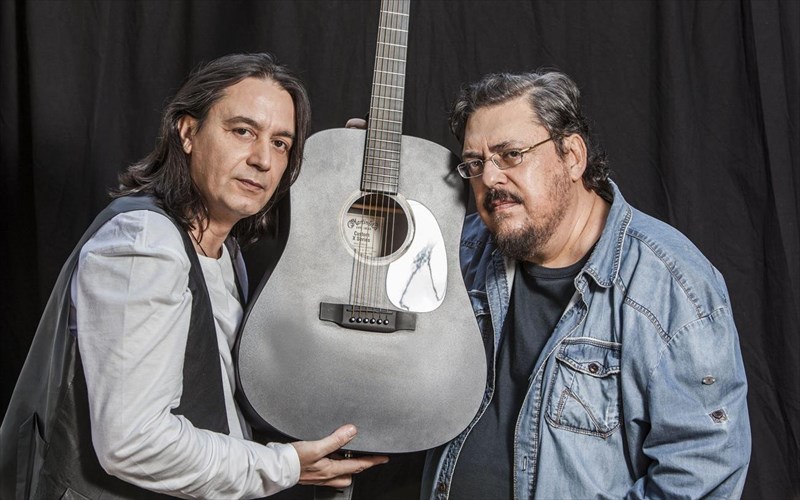 to-didumo-maxairitsas-kotsiras-sto-gualino-mousiko-theatro