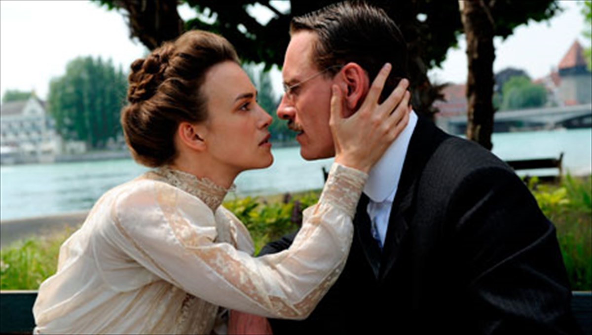 kira-naitli-epikindunes-skines-stin-epikinduni-methodo-tou-kronempergk