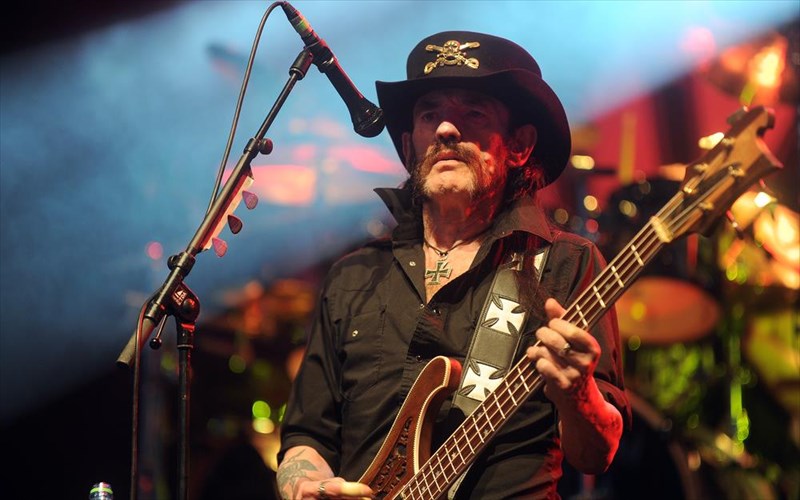 o-tragoudistis-ton-motorhead-nonos-neou-metallou