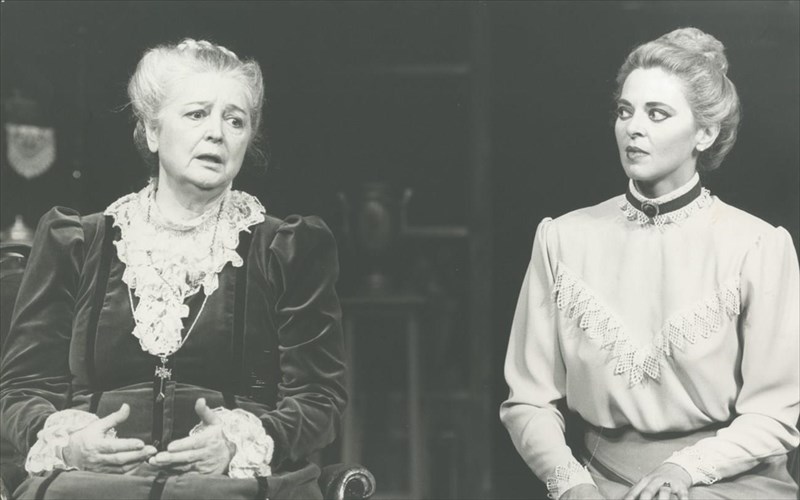 pethane-i-anna-sunodinou-anna-sunodinou