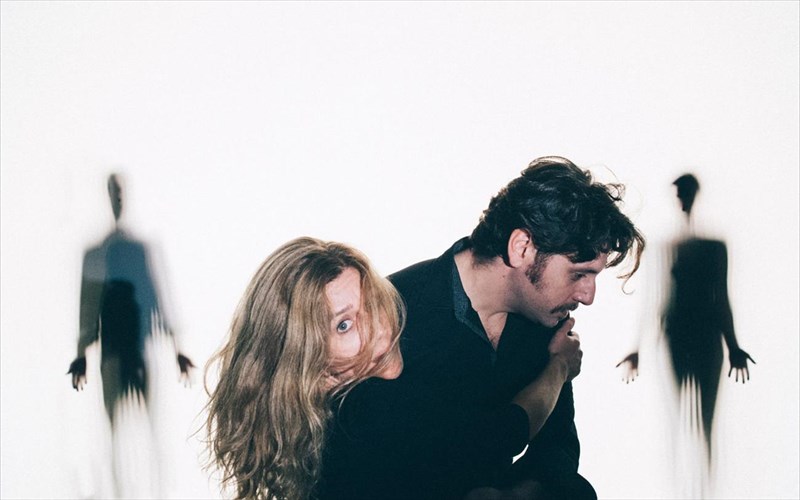 kritiki-sta-aduta-tis-psuxis-mesa-apo-tis-skoteines-glosses