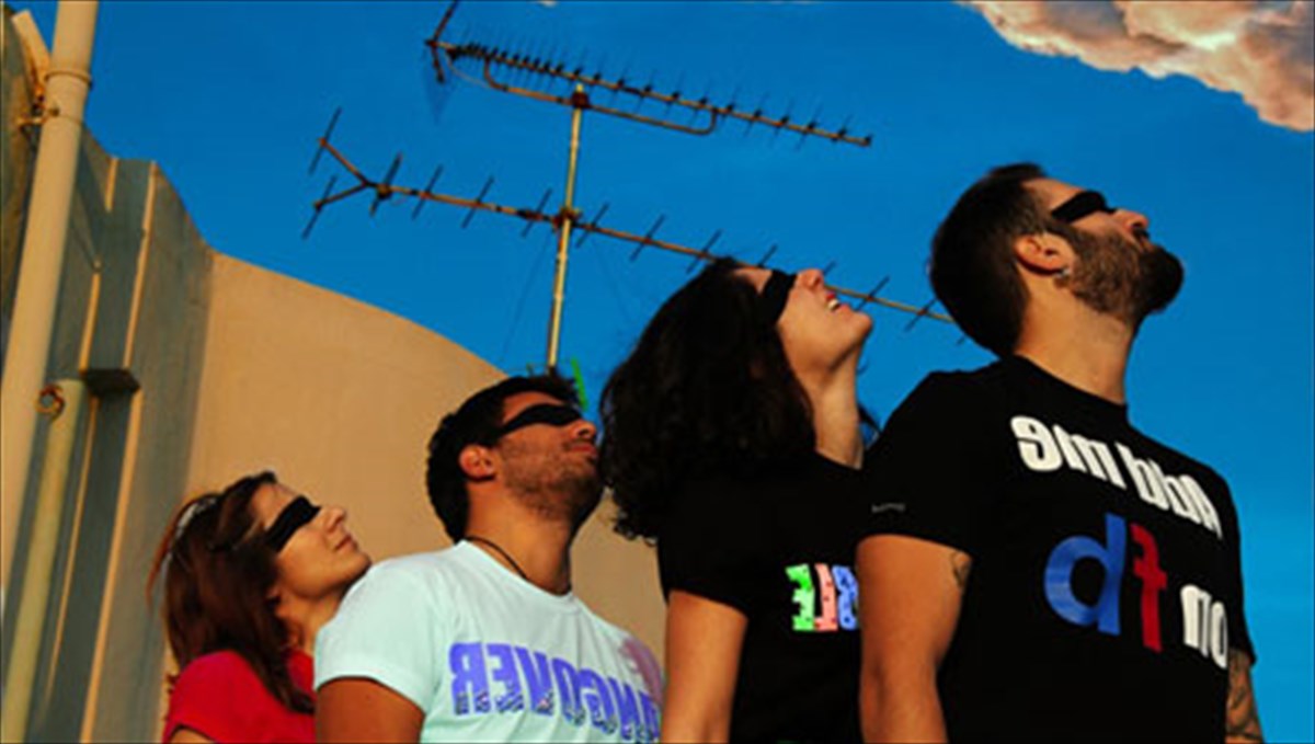 oi-lotofagoi-ksorkizoun-ti-monaksia-me-to-gelio