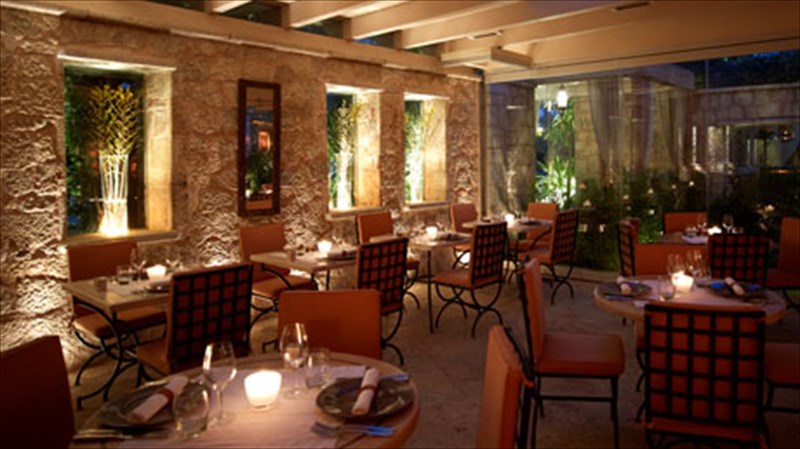 taksidi-sto-portofino-apo-enan-italo-chef