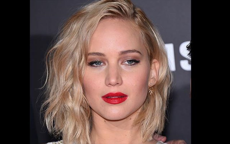 i-tzenifer-lorens-tha-ensarkosei-ti-neari-eromeni-tou-fintel-kastro