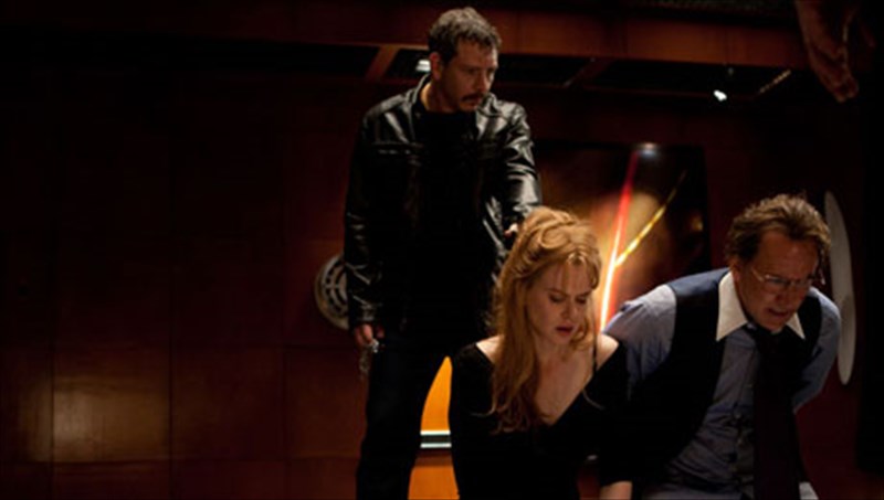 oi-nikol-kintman-kai-nikolas-keitz-se-agoniodes-thriler