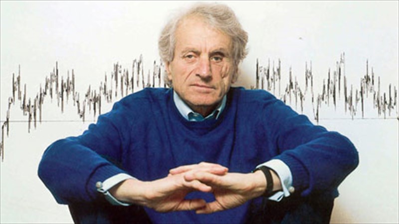 megalo-afieroma-ston-iani-ksenaki-apo-to-megaro