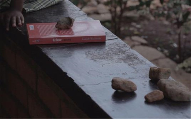 through-the-fog-descripting-the-present-mia-multi-media-ekthesi-sti-state-of-concept