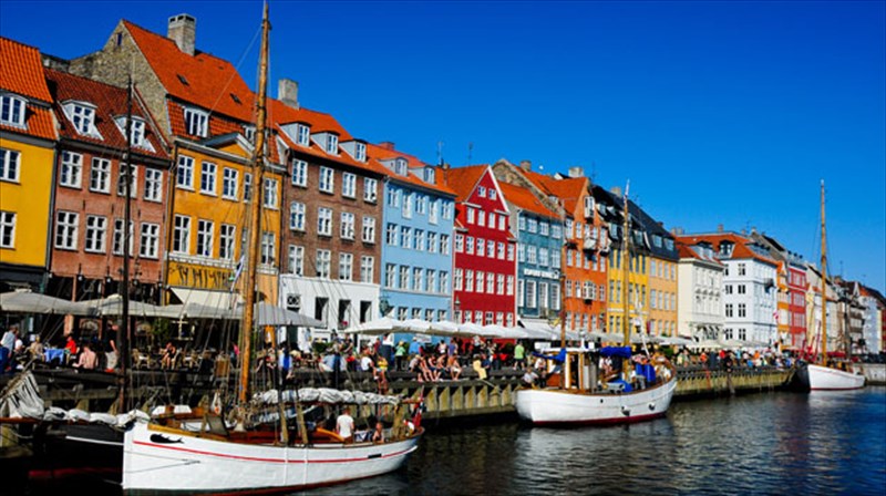 oi-10-kaluteres-poleis-gia-na-zeis