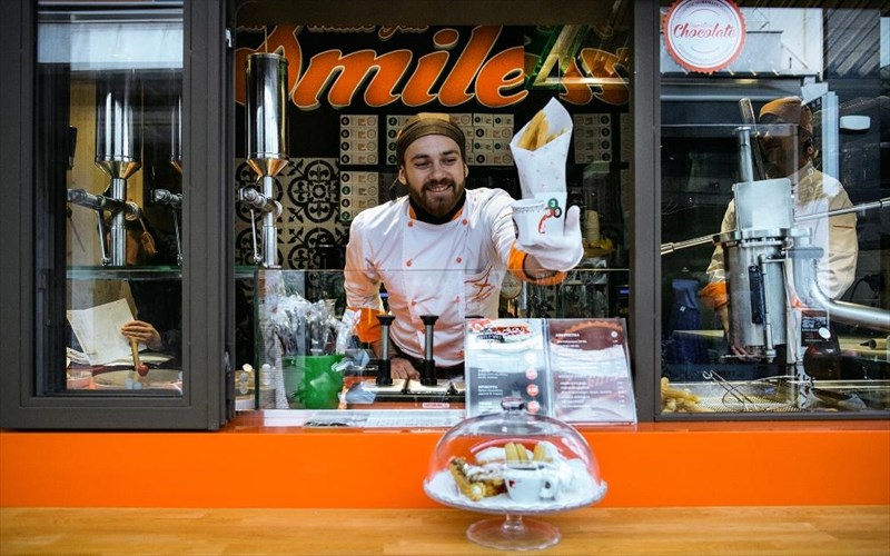 loukumami-to-xalandri-molis-egine-pio-gluko