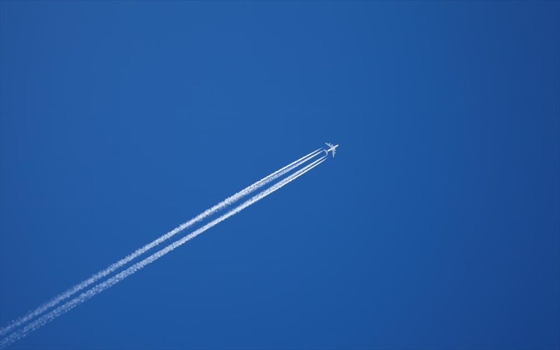 tha-mporouse-mia-ptisi-londino-nea-yorki-na-diarkesei-11-lepta