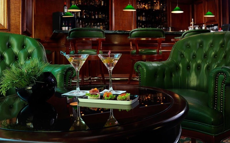 giortasame-ton-agio-balentino-prin-tin-ora-tou-sto-pre-valentines-party-tou-nJv-athens-plaza