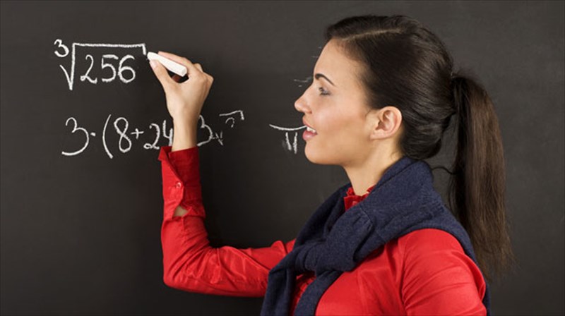 ta-suxna-diagonismata-akonizoun-to-mualo-ton-mathiton