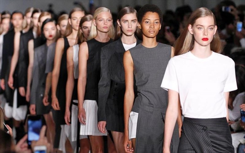 new-york-fashion-week-2016-oi-taseis-kai-ta-kalutera-looks-meros-b