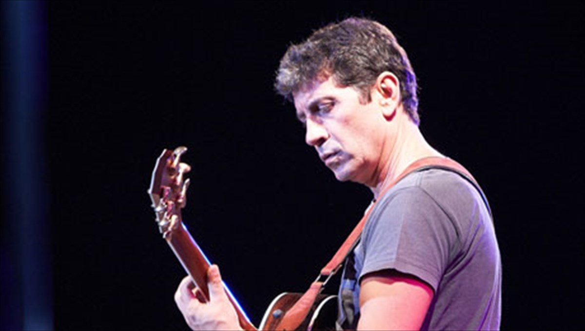 o-sokratis-malamas-epistrefei-sto-stauro-tou-notou