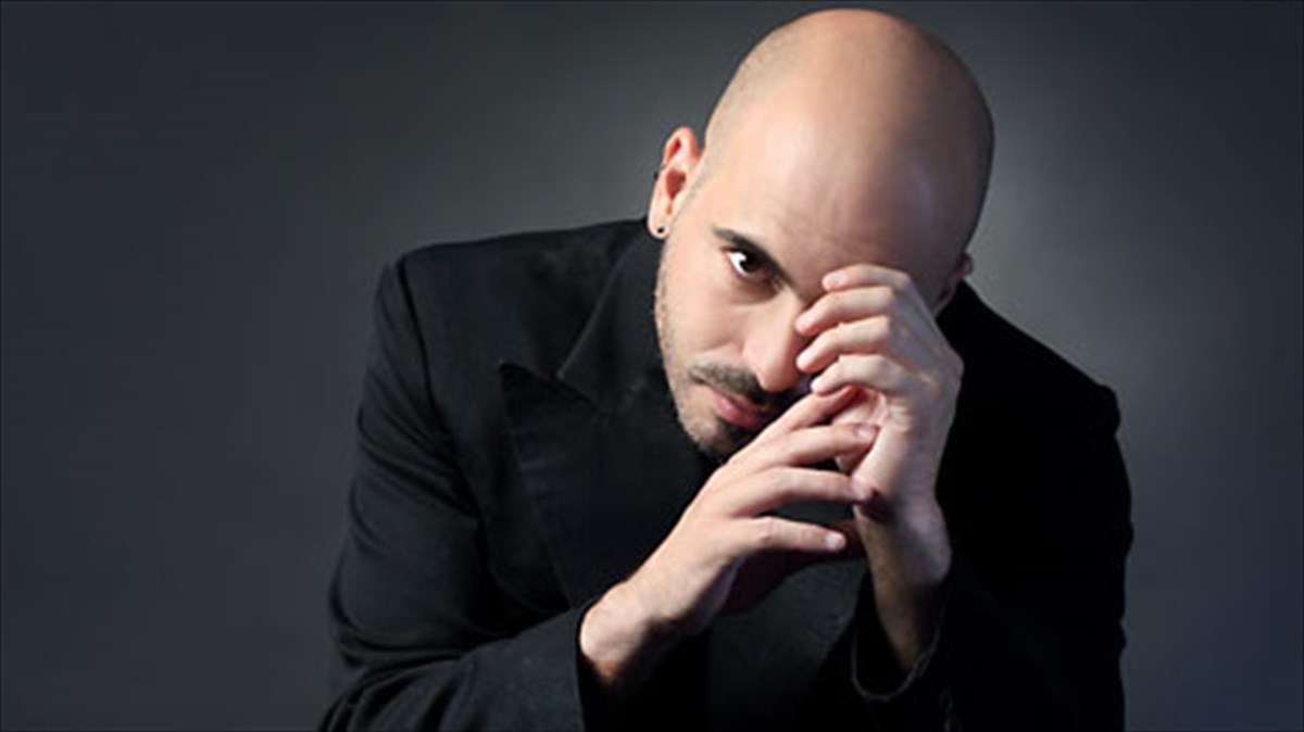 tragoudia-xoris-logia-apo-enan-polla-uposxomeno-mousiko