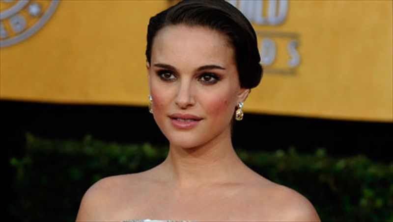 i-natali-portman-dimofilesteri-ithopoios-sto-imdb