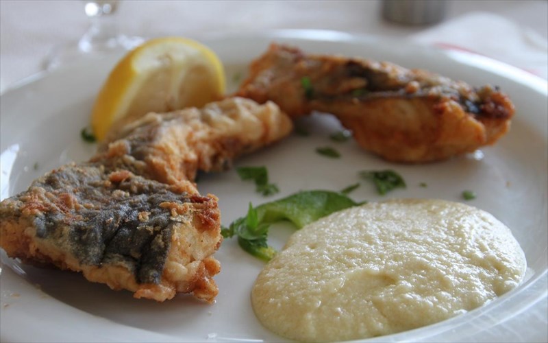 mpakaliaros-skordalia-to-ethniko-mas-fagito-sto-mikroskopio