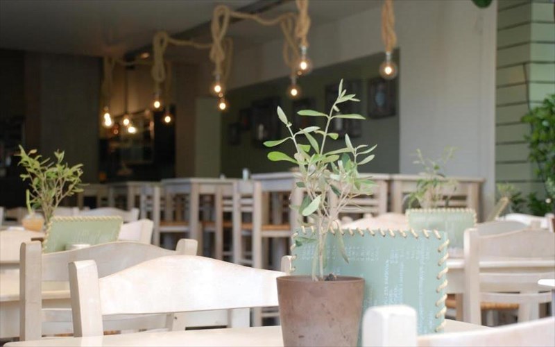 pou-na-fate-nostimo-mpakaliaro-kai-skordalia-stin-athina