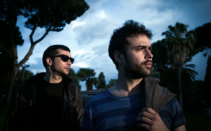 i-tzaz-tou-mellontos-sti-stegi