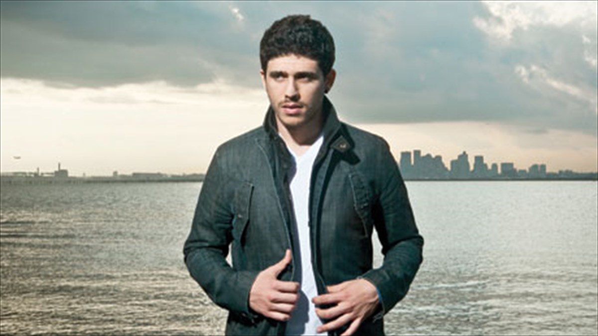 neo-aima-me-neo-disko-ston-stauro-tou-notou