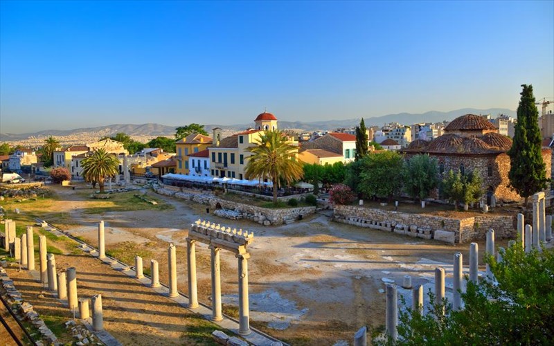 oi-dorean-ksenagiseis-stin-poli-gia-ton-maio