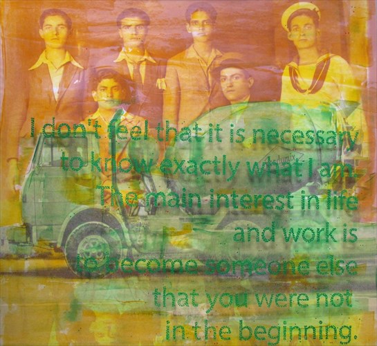 57-kallitexnes-dimiourgoun-pano-apo-100-erga-se-enan-dialogo-me-to-panta-epikairo-portreto