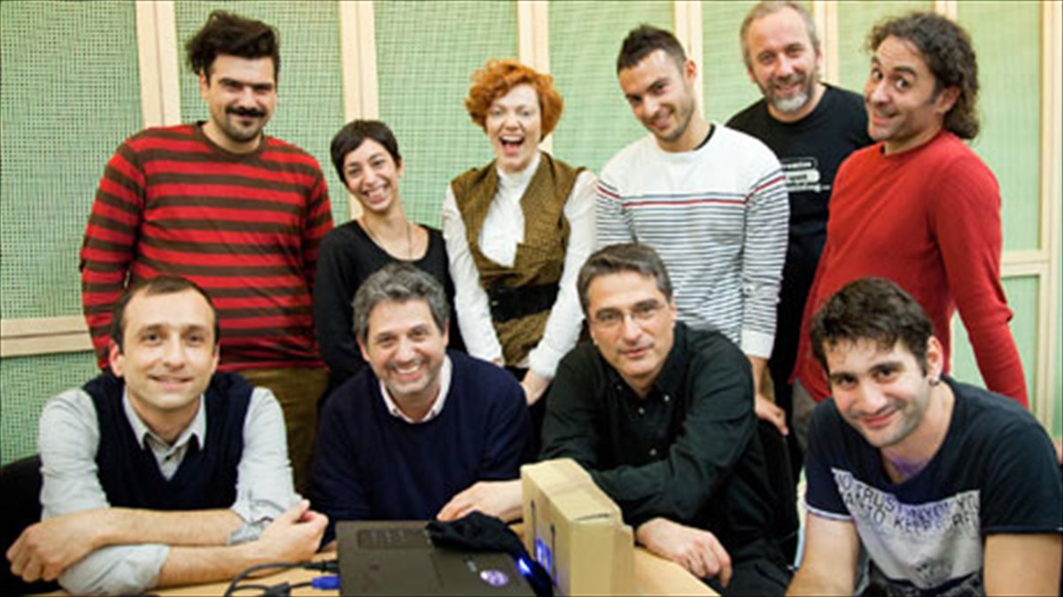 paramuthenia-mousiki-afigisi-sto-idruma-onasi