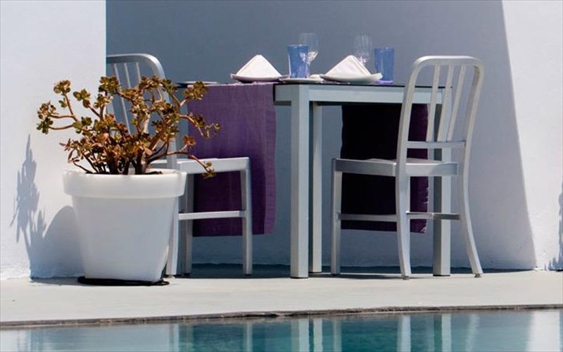 to-grace-santorini-diakrinetai-dipla-sti-geusi