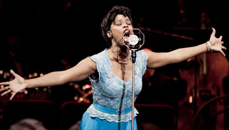 o-puretos-tou-souingk-sto-badminton