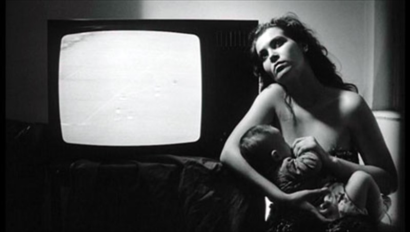 to-kolastirio-tou-mpela-tar-se-epanekdosi