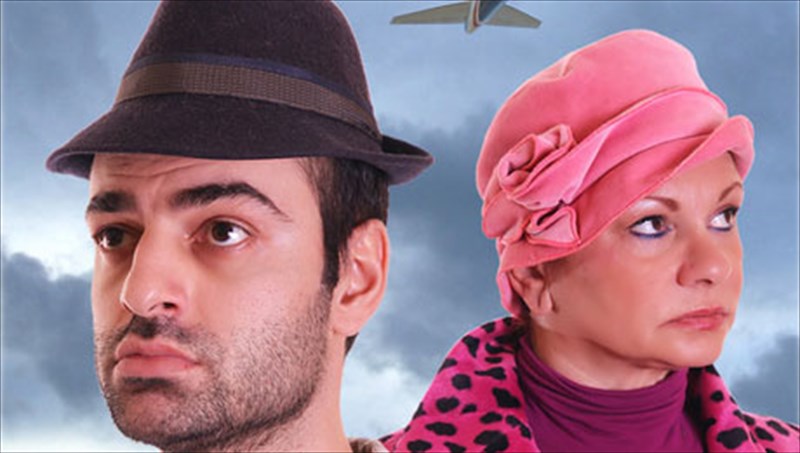 komodia-eks-ouranou-apo-tin-politeia-theatrou