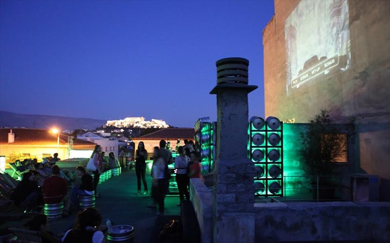 warm-up-summer-party-me-roz-panselino-sto-opening-tis-taratsas-tou-bios