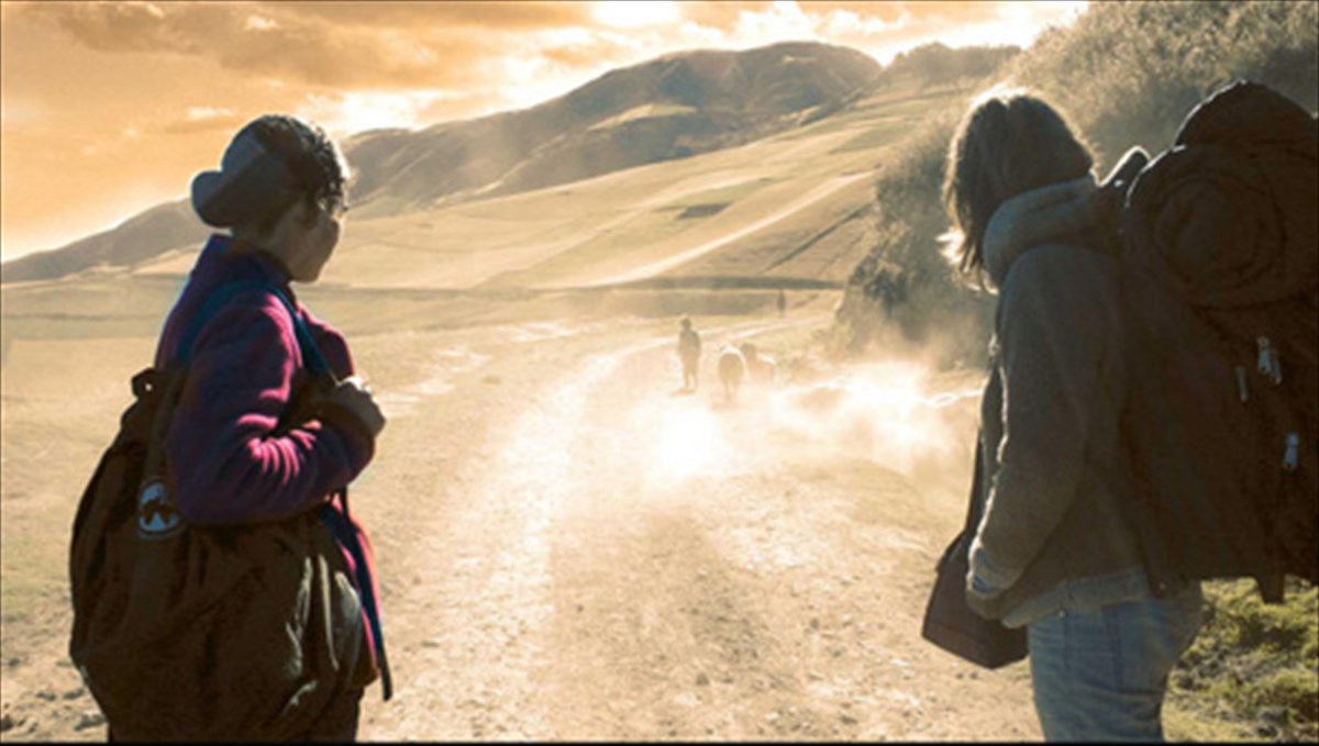 apo-ton-isimerino-os-tin-argentini-kinimatografiko-afieroma-me-eleutheri-eisodo