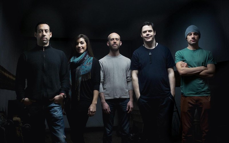 paraskeui-roz-panselinos-kai-duo-special-events-stous-xorous-tou-gazarte