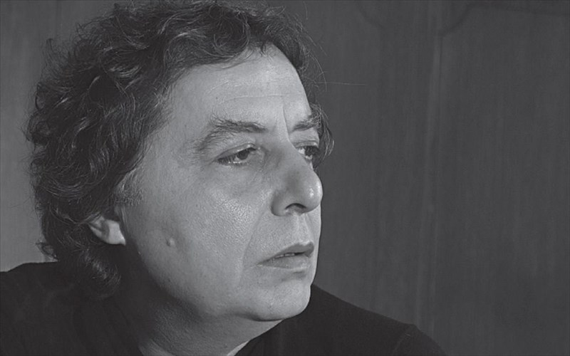 o-dimos-peiraia-tima-ton-suggrafea-dionusi-xaritopoulo